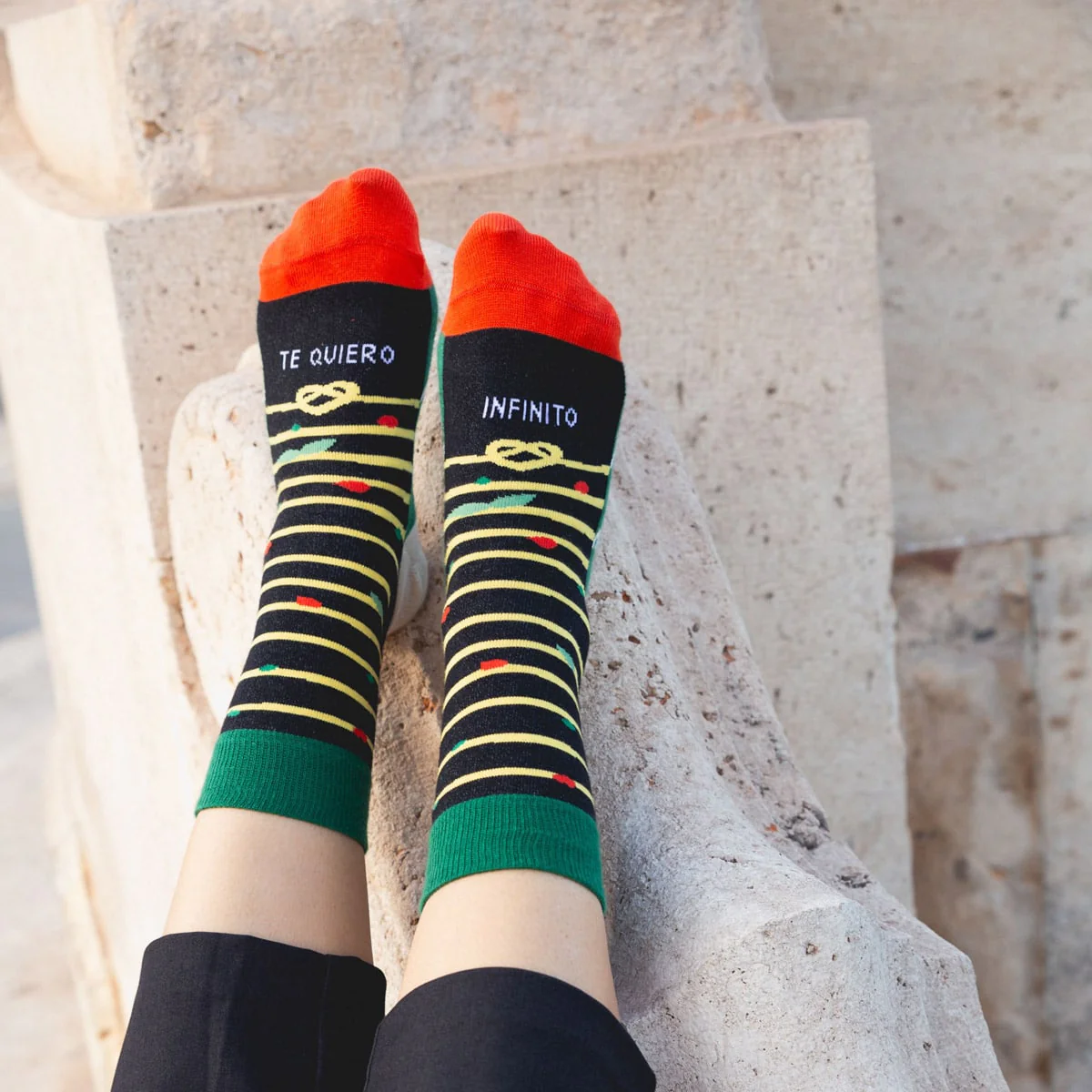 Calcetines "Te Quiero Infinito" UO