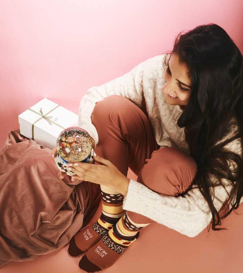 Calcetines "Estas mejor que el turrón" UO - Imagen 2